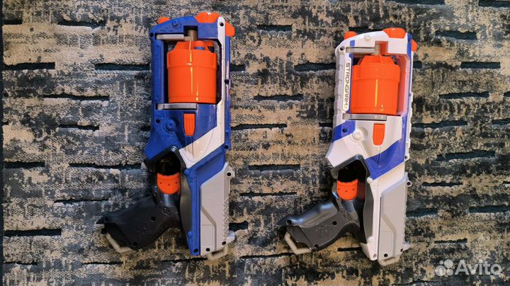 Игрушечный пистолет