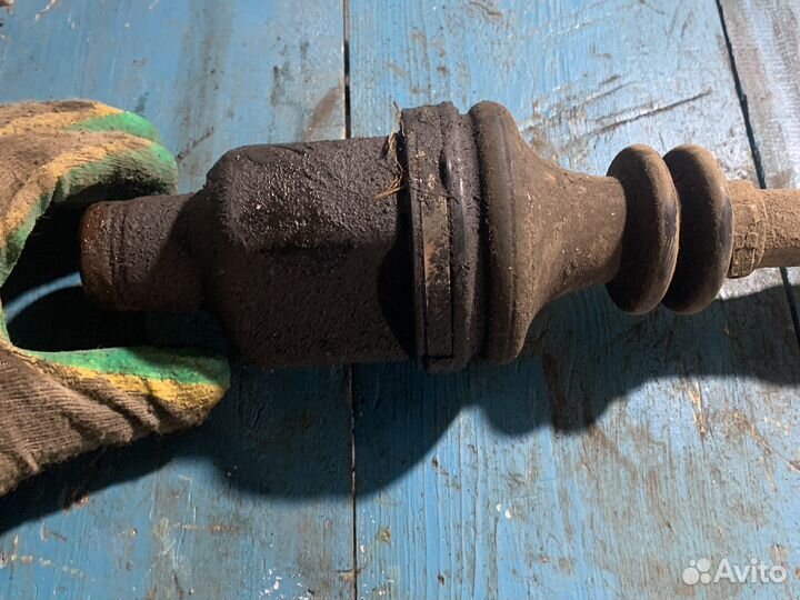 Привод правый renault megane 1 рестайл