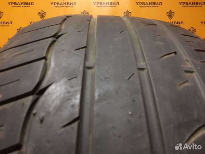 Comforser CF710 245/45 R19