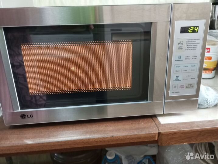 Микроволновая печь LG с грилем