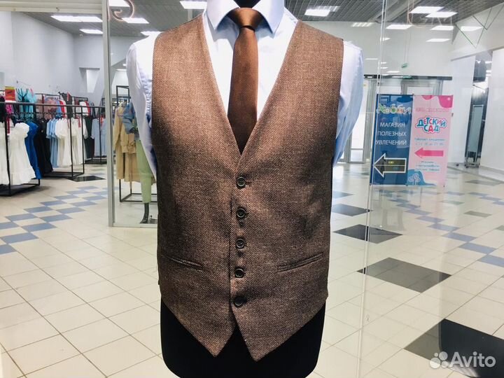 Мужской костюм шерстяной