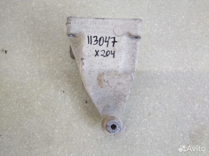 Опора двигателя правая Mercedes Benz GLK-Class X20