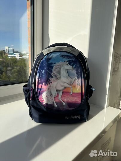 Продам школьный рюкзак