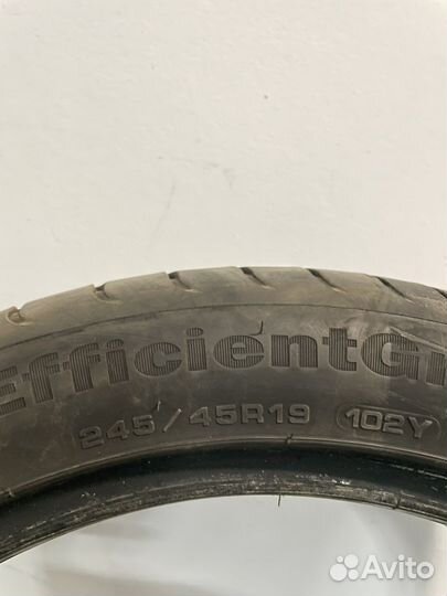 Goodyear EfficientGrip 245/45 R19 и 275/40 R19 101Y