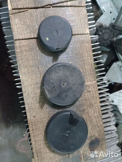 Заглушки фар LADA Largus FL