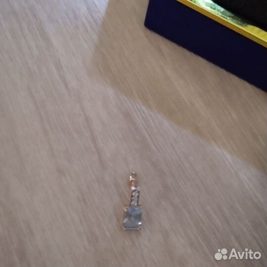 Золотые серьги