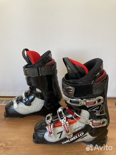 Горнолыжные ботинки Dalbello