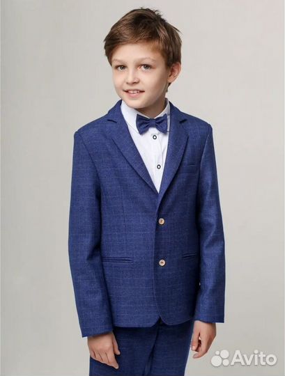 Костюм школьный