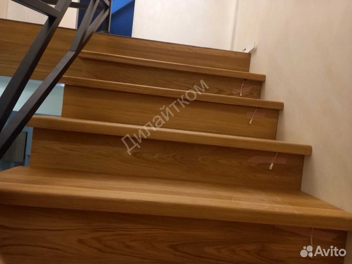 Лестница металлическая Ступени сосна бук дуб ясень