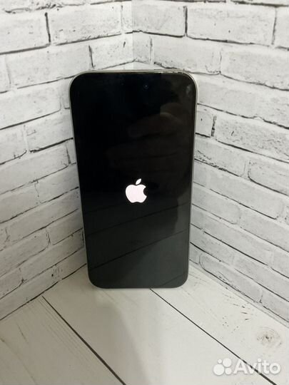 iPhone 15 Pro, 256 ГБ