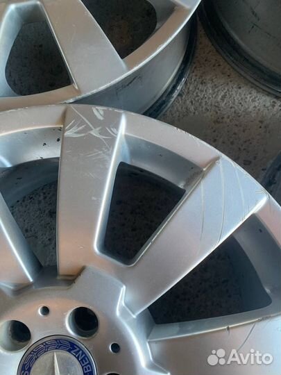 Мерседес оригинал R19