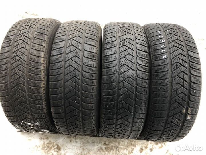 Pirelli Scorpion Winter 235/65 R17