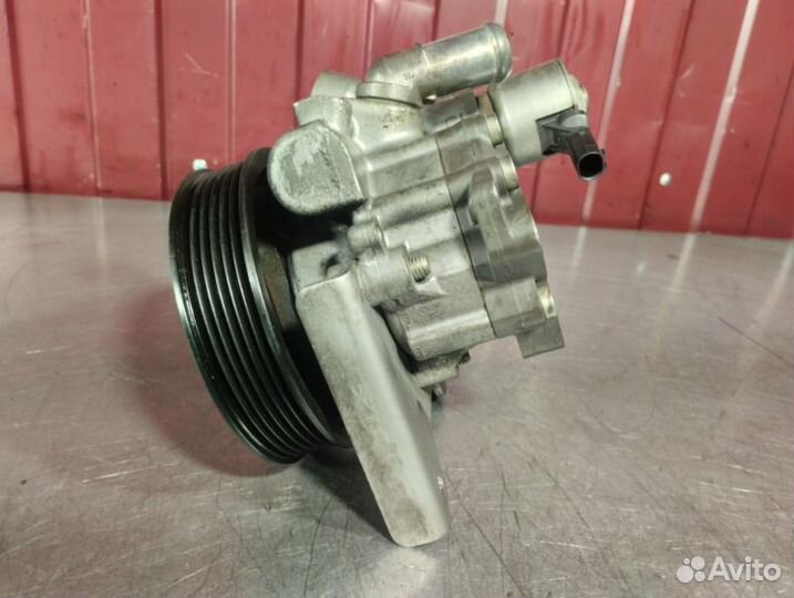 Насос гидроусилителя руля Bmw 5 Series E60 M54B30