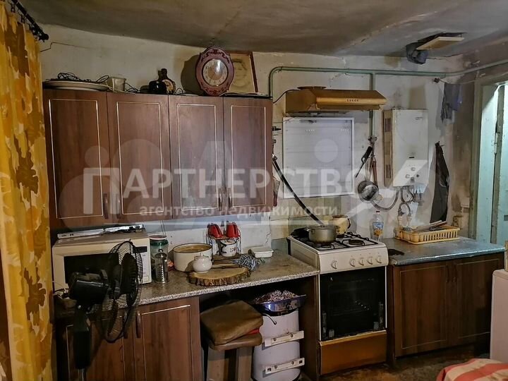 Дом 30 м² на участке 6 сот.