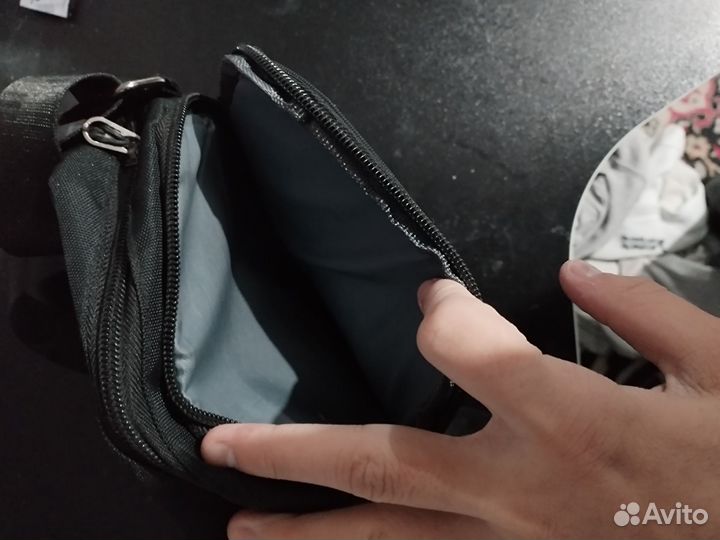 Сумка через плечо nike чёрная