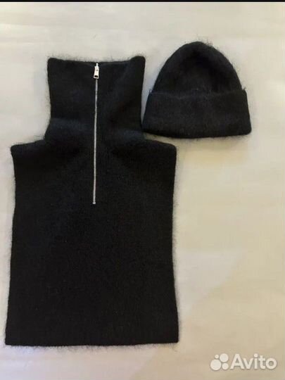 Шапка и манишка жилет