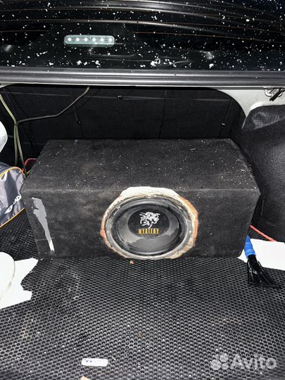 Сабвуфер Mystery