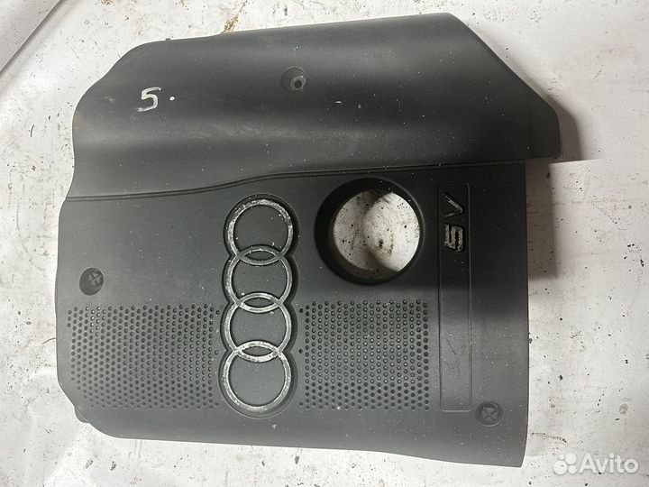 Дкративная крышка двигателя audi a4 b5