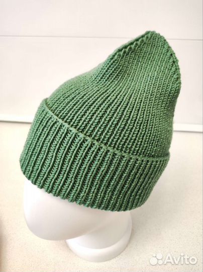 Шапка женская вязаная ручная работа