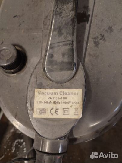 Моющий пылесос Karcher