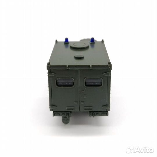 Модель herpa 741675 MB 250 GD mit San-Aufbau 1:87