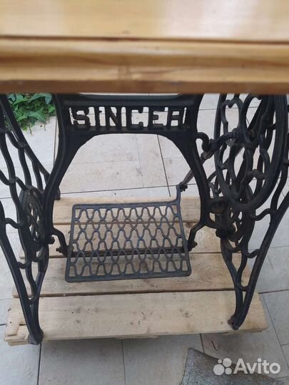 Станина Швейной машины зингер Singer