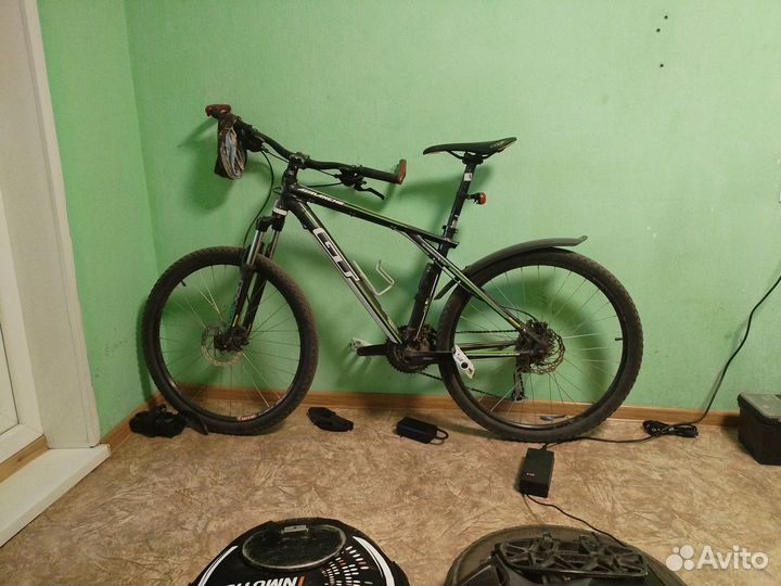 Велосипед GT Avalanche Sport 2014