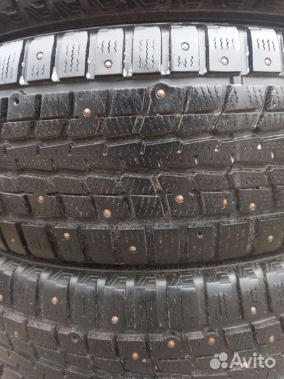 Dunlop SP Winter Ice 01 225/65 R17 102T