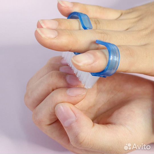 Щеточки для маникюра