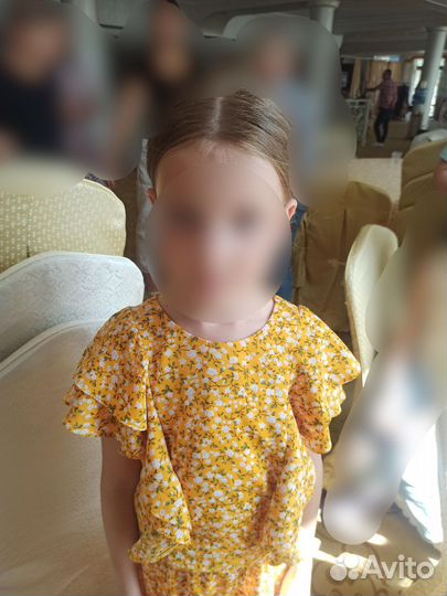 Красивый костюм для девочки