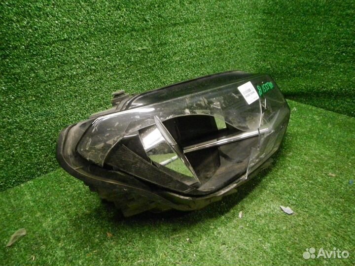 Фара правая VW Caddy 4 (2015-2020) галоген