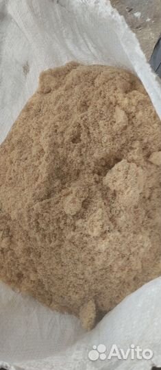 Опилки в мешках