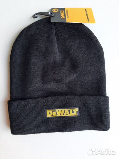 Шапка Dewalt черная