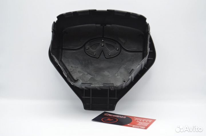 Рулевая накладка Infiniti G35,G37