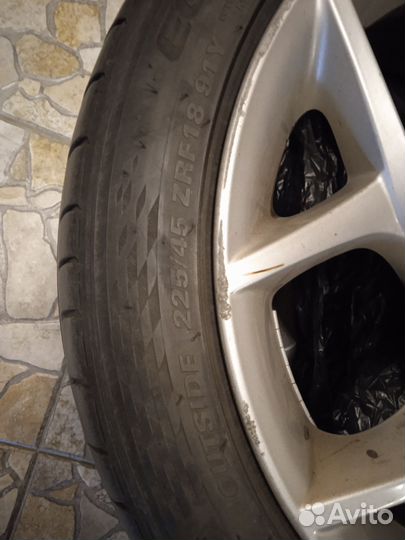 Kumho Ecsta PS71 225/45 R18 91Y