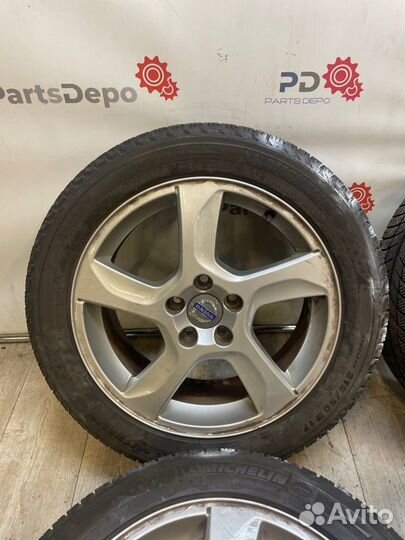 Колесо зимнее R17 / 215 / 50 Michelin 5x108 лит. 5