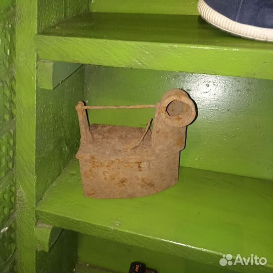 Утюг с дымоходом