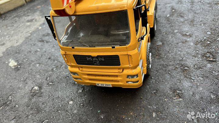 Кран Bruder подъемный