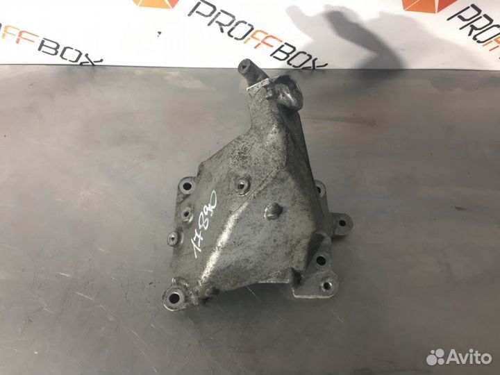 Кронштейн двигателя левый Mercedes Gl X166 M276