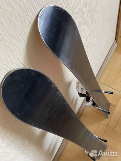 Горные лыжи детские, комплект с ботинками и шлемом