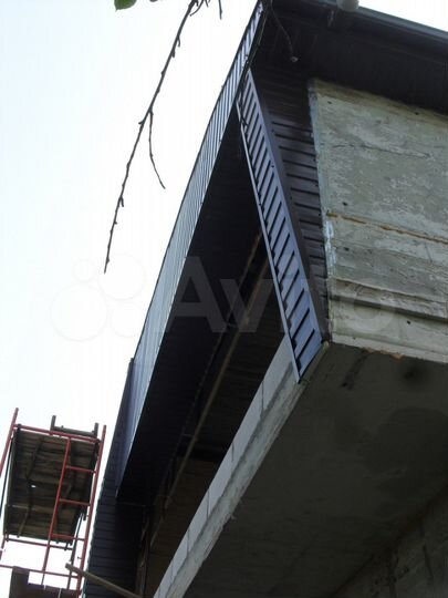 Дом 240 м² на участке 6 сот.