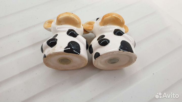 Солонка и перечница коровки