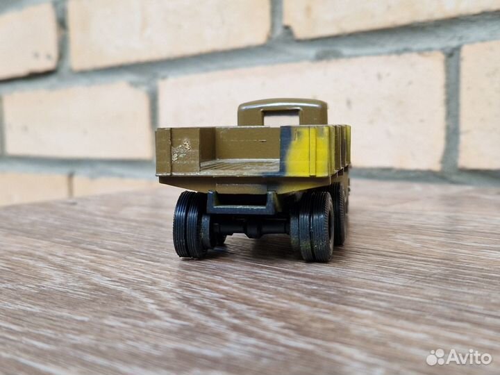 Газ-ааа ломо-авм (завод Двигатель) 1:43