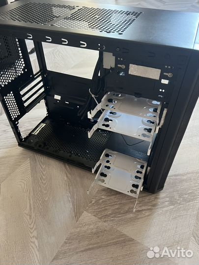 Корпус для pc fractal mATX