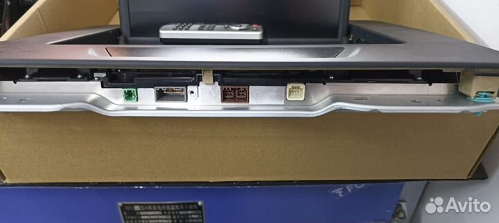 Потолочный монитор Toyota Alphard OEM