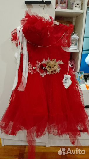 Туфли и платье детское