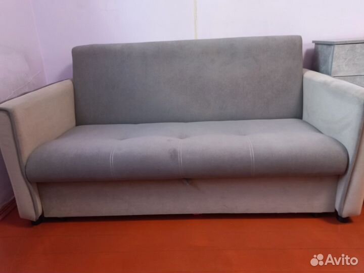 Диван прямой раскладной