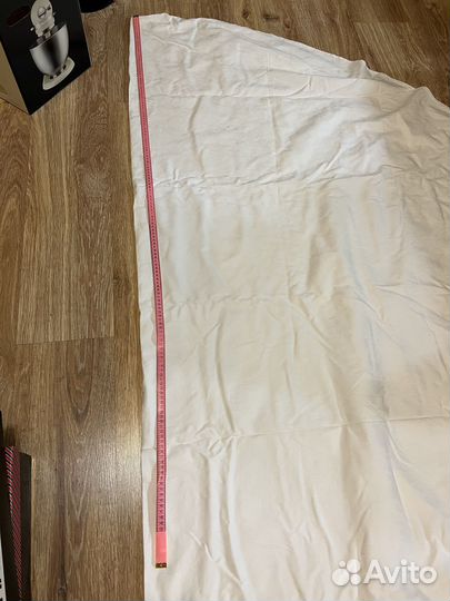 Скатерть овальная 260х260 белая