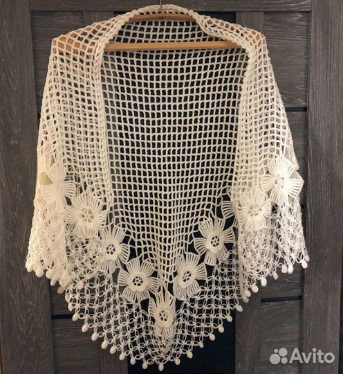 Шаль-Платок, вязаная. Ручная работа