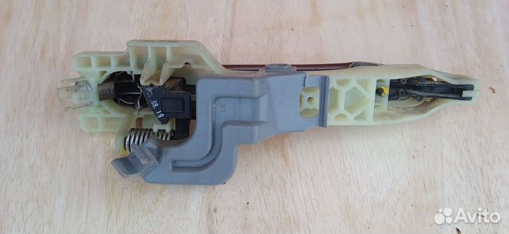 Ручка двери задней наружная левая Hyundai Elantra